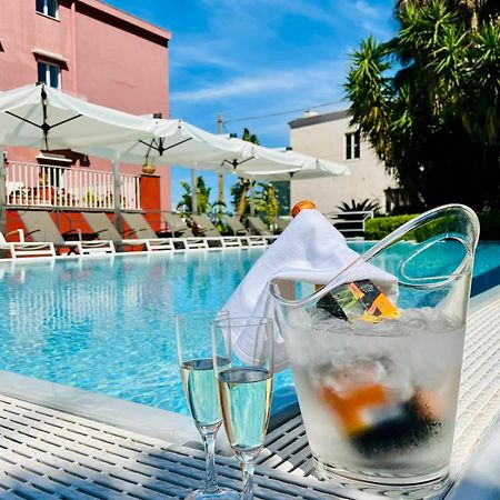 Palatium Mari Hotel กาปรี ภายนอก รูปภาพ